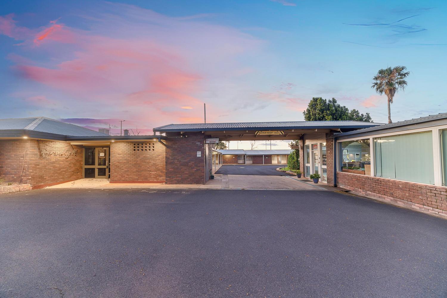 Parkview Motor Inn Parkes Exterior foto