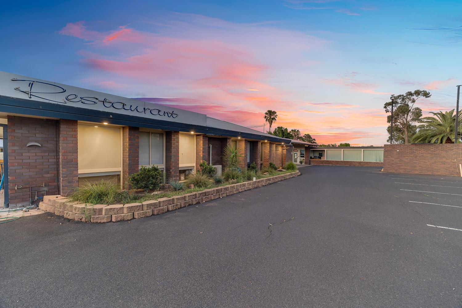 Parkview Motor Inn Parkes Exterior foto